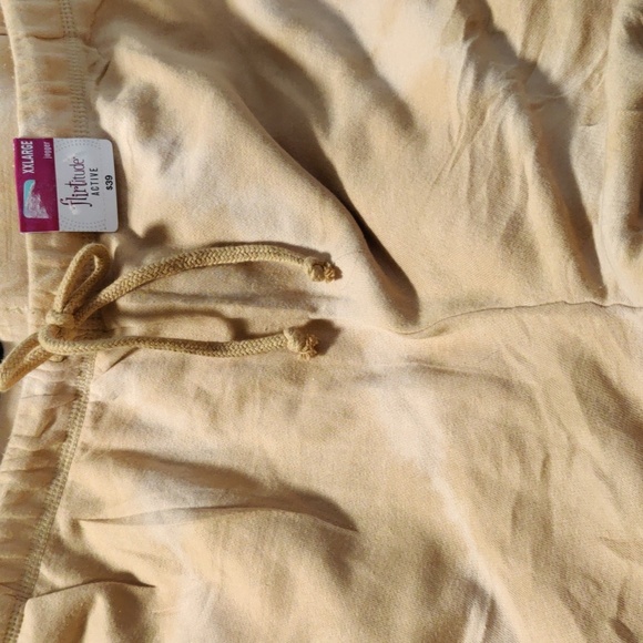 NWT Tan Tie-Dye Plus Size Sweatpants joggers - Picture 4 of 8